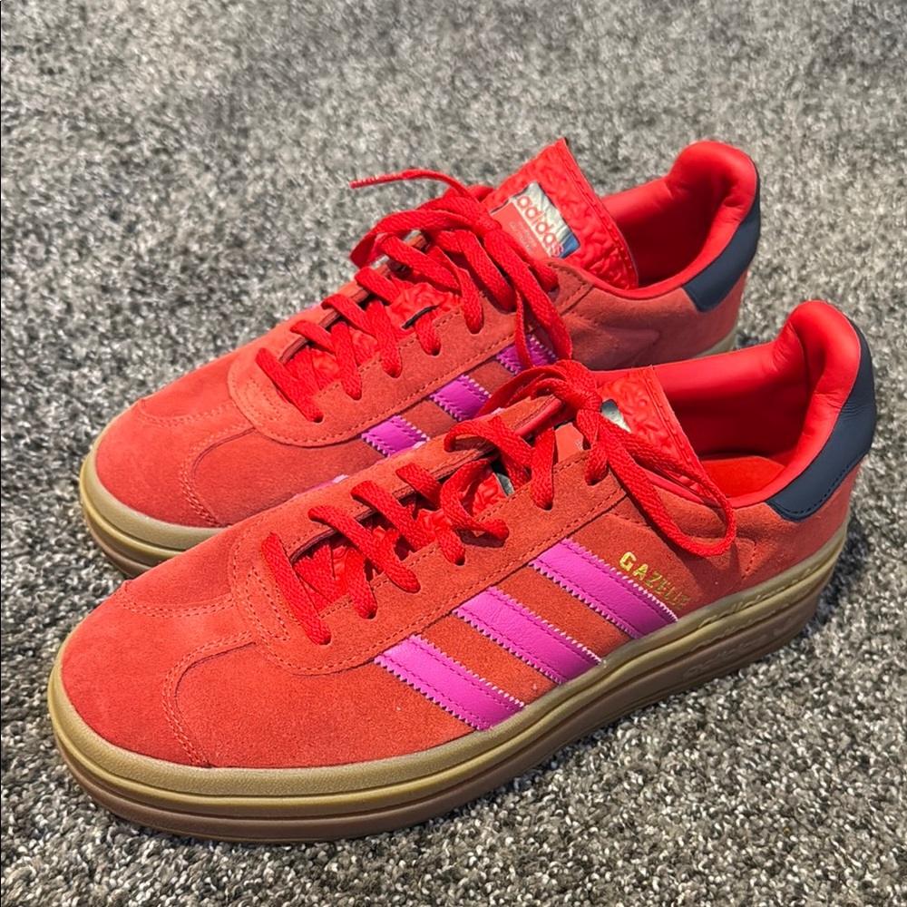 Adidas Gazelle Red and Pink women's Shoes never worn